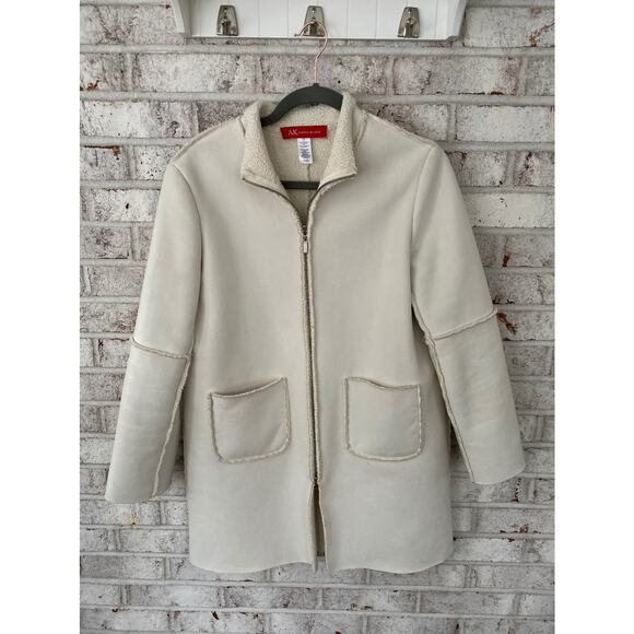 Anne Klein Women's Soft Cream Colored Full Zip Peacoat Size PS - Picture 1 of 5
